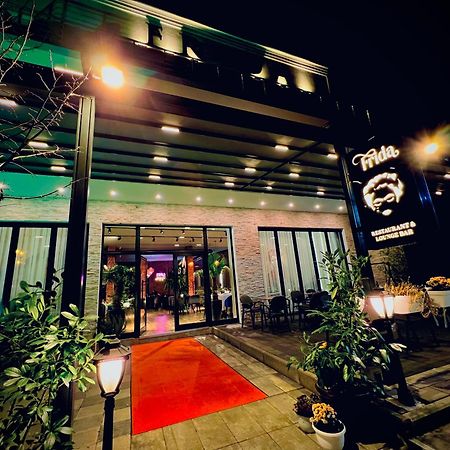 Hotel & Restaurant Frida Gjakova Bagian luar foto